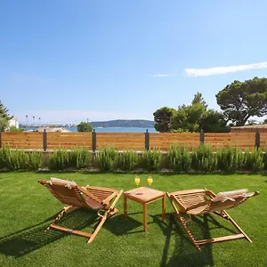 Apartment 3d By The Sea, Kastela